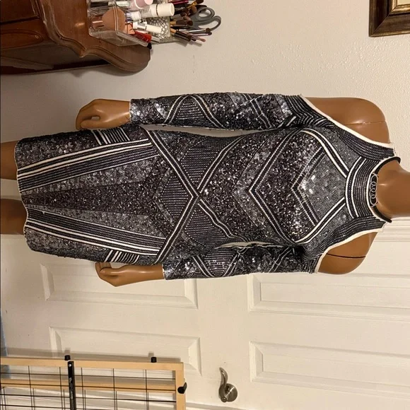 Express Black and Silver Geometric Sequin Dress - Picture 2 of 5